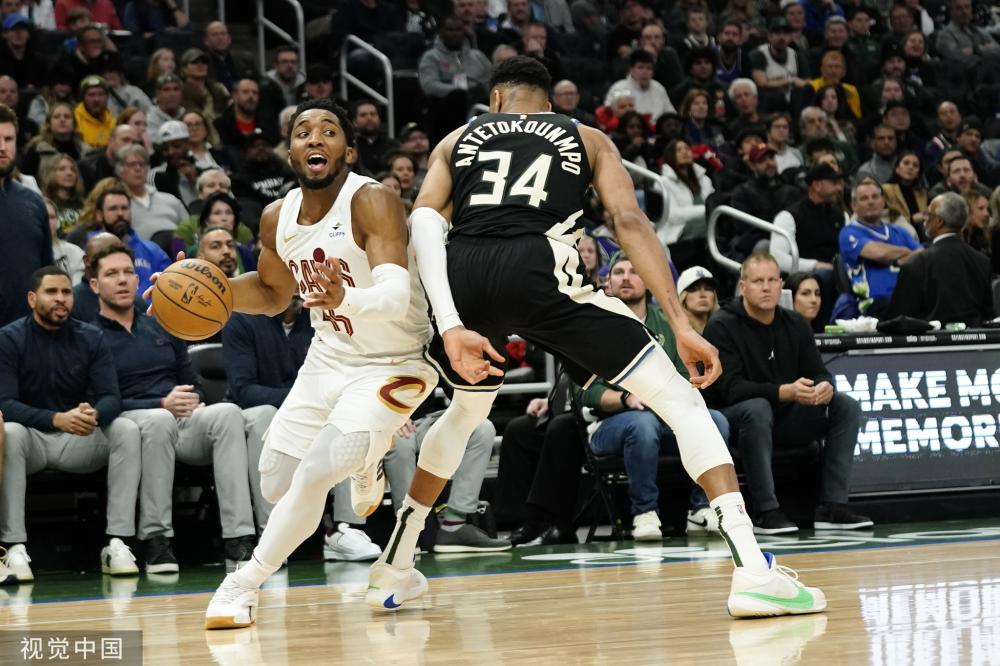 他不仅三分 他不仅三分