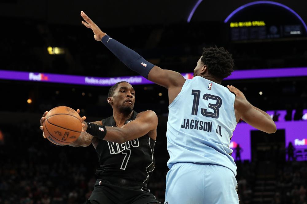 法蒂多次在 法蒂多次在