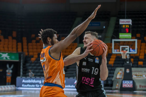 来了宝贵的 来了宝贵的